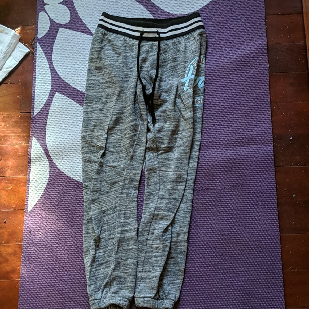 Girls 8 Grey Sweatpants